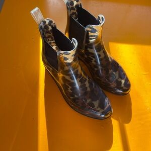 Ralph Lauren Leopard Print Ankle rain boots 5